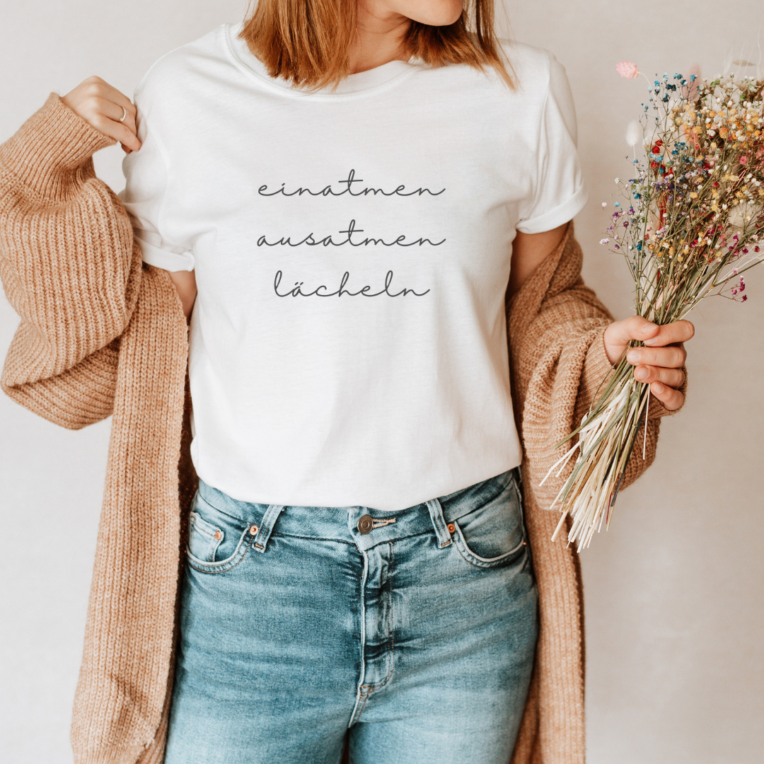 Einatmen ausatmen lächeln  - Damen Premium Organic Shirt