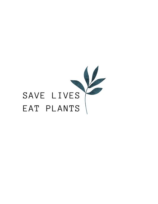 Save lives eat Plants  - Damen Premium Organic V-Neck T-Shirt ST/ST